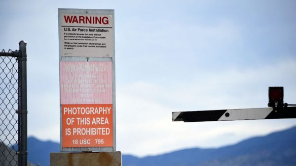 vloggers area 51