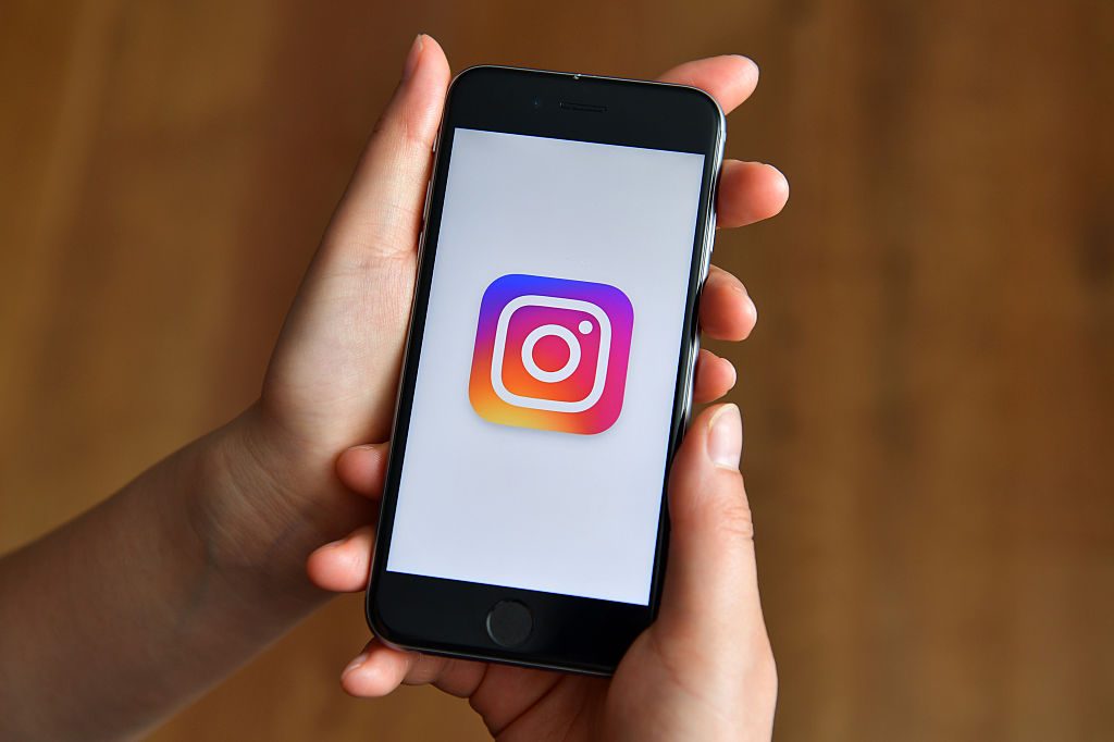 Instagram scherpt regels aan dieetpillen plastisch chirurgie