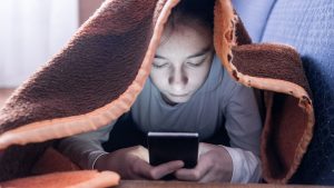 Thumbnail voor Leerkracht Inger: 'Door sociale media is pesten makkelijker geworden'