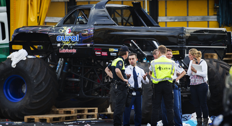 Monstertruck ongeluk haaksbergen-2