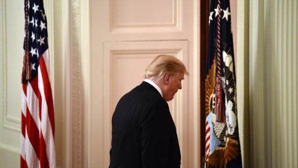 trump klokkenluider cia agent