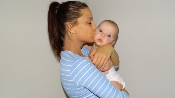 Diana Schmitz met baby Zeno