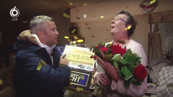 Thuiswinnaar 'Miljoenenjacht' geëmotioneerd: 'Dit gaat mijn leven veranderen'