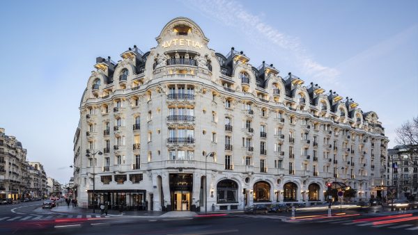 Van binnen én buiten: dit is het mooiste hotel van Europa