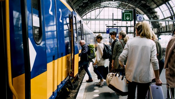 kinderen reizen gratis in amsterdam