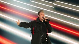 Thumbnail voor Backstreet Boy Nick Carter weer vader na verdrietig nieuws