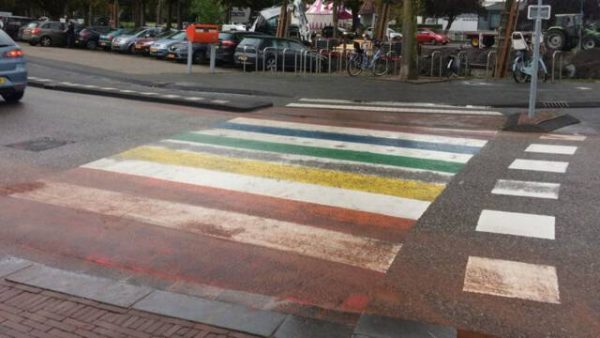 regenboogzebrapad woerden