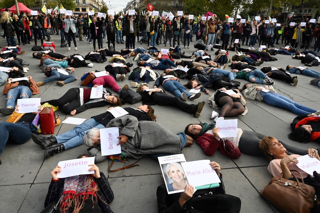 Franse vrouwen protesteren tegen huiselijk geweld