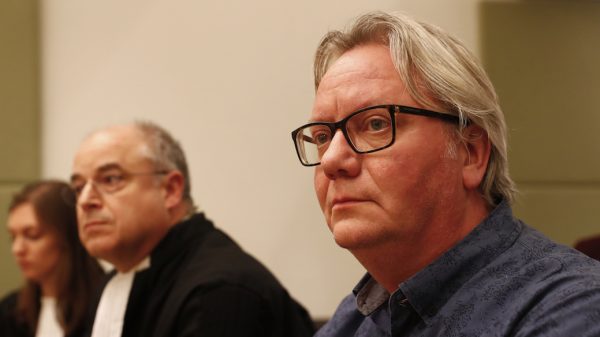 robert bas nos journalist gijzeling OM rechtbank beëindigt