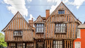Toverstaf klaar, boeken maar: je kunt nu in Harry Potters huis overnachten