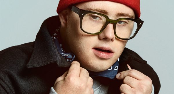 Bruin Perry exposeert