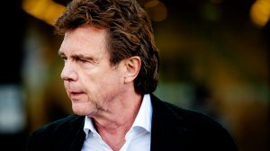 Thumbnail voor John de Mol doodverklaard op nieuwssites in nieuwe nepadvertenties