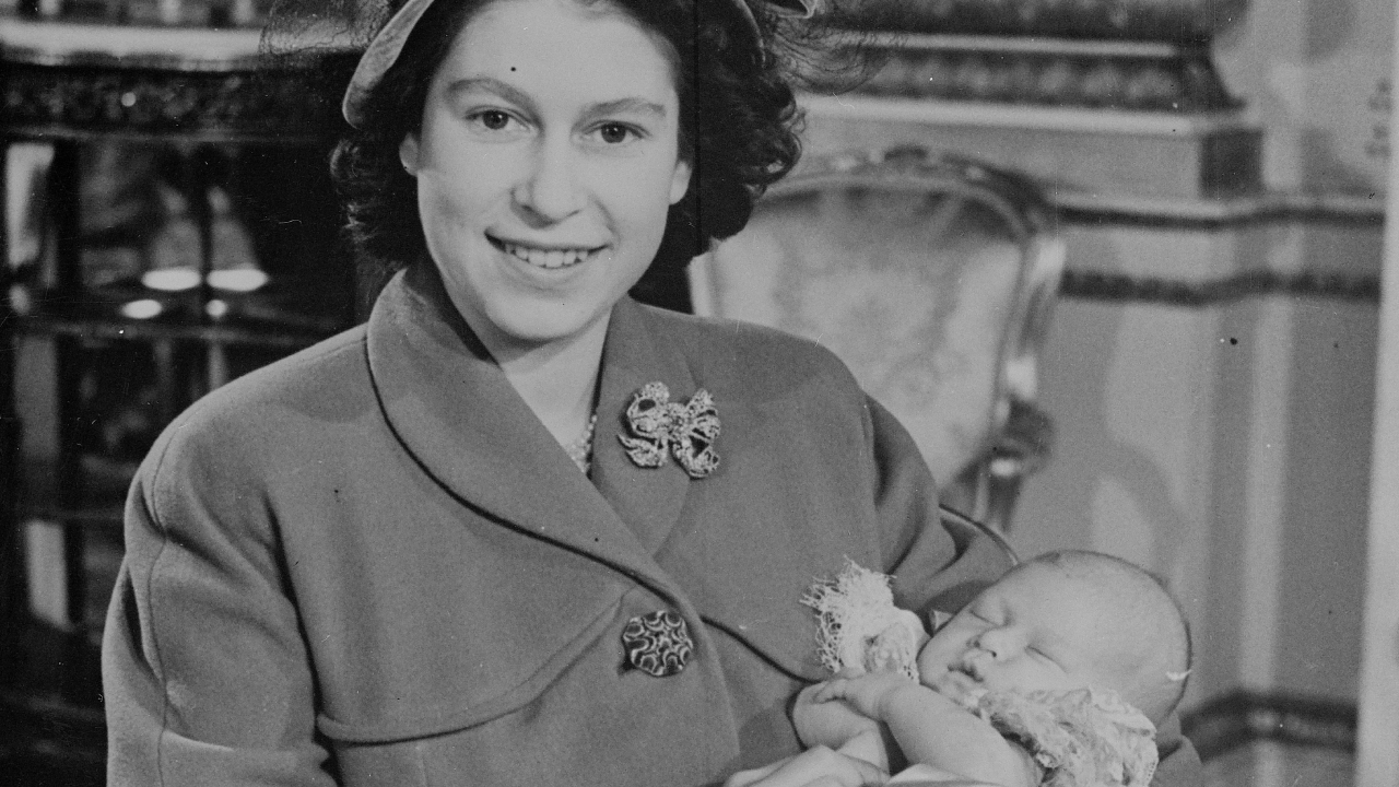 Prins Charles is jarig: overzicht van zijn leven in de schaduw van de