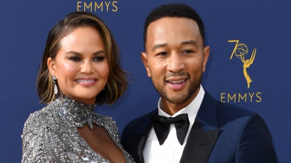 john legend chrissy teigen sexy man tweet