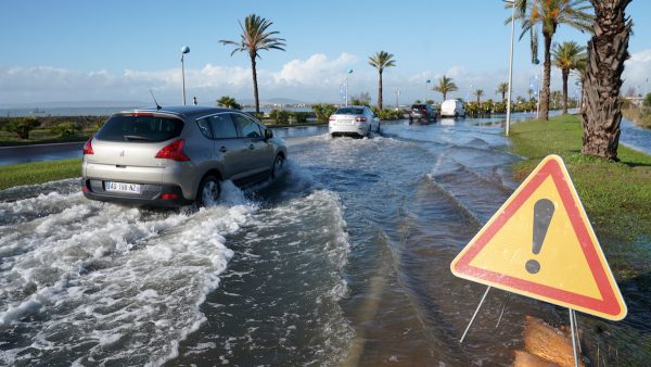 Noodweer in Frankrijk en Italië, honderden mensen geëvacueerd