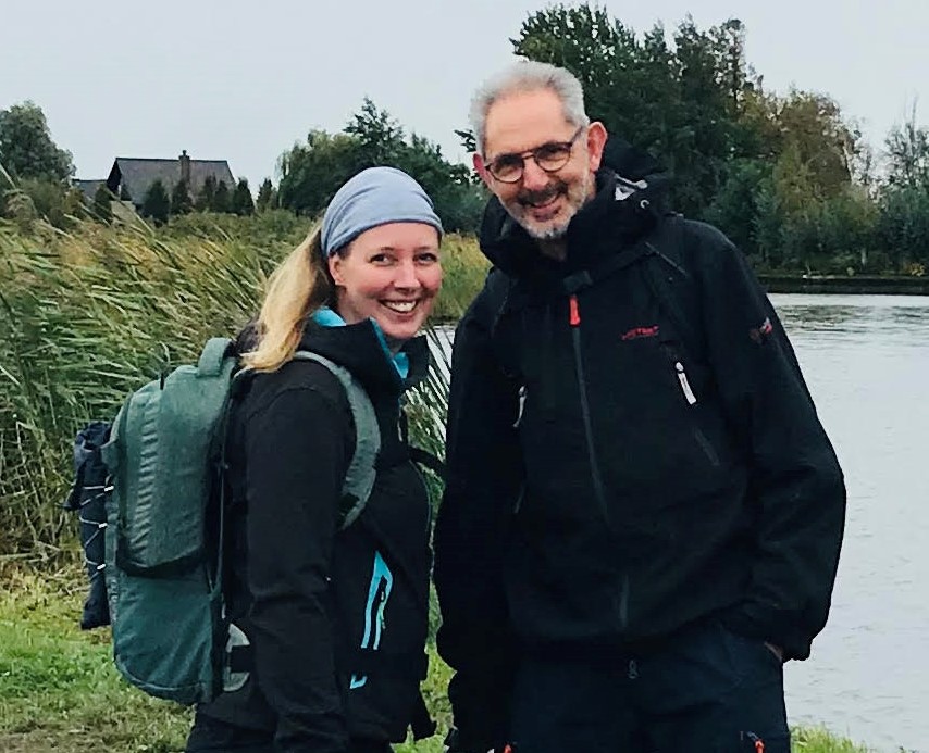 Renate en haar vader beklimmen Kilimanjaro