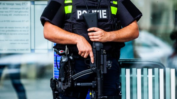 Dreigingsniveau omlaag, minder kans op terroristische aanslag in Nederland