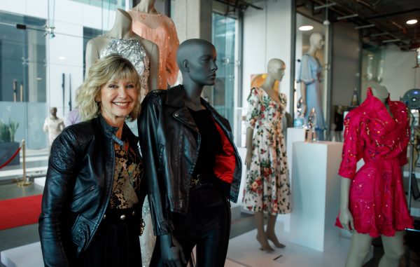 Olivia Newton-John jack veiling