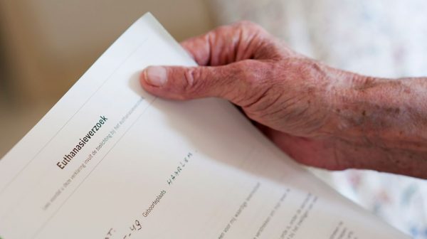 'Euthanasie op dementerende patiënt toegestaan mits 'helder' verzoek'