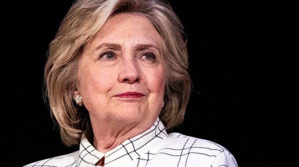 Twitter-gaat-los-op-mogelijke-facelift-Hillary-Clinton