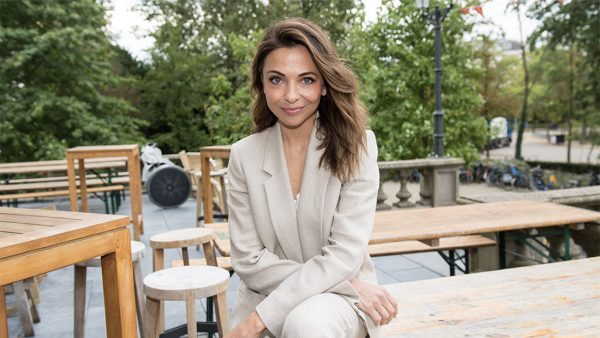 Georgina Verbaan deelt eerste liefdesfoto met Maartje Wortel