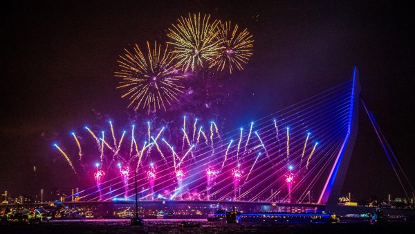 Meerderheid gemeenteraad Rotterdam voor totaalverbod vuurwerk