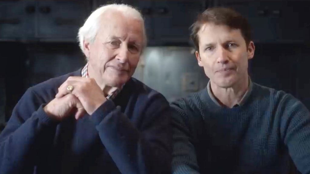 James Blunt maakt ontroerende clip met zieke vader