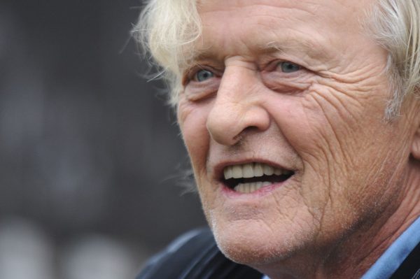 Paul Verhoeven krijgt de eerste Rutger Hauer-prijs