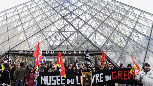 Louvre in Parijs dicht wegens blokkade demonstranten