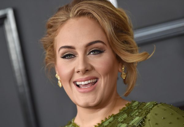 Nieuw album Adele komt er eindelijk aan: 'Sneller dan je denkt'