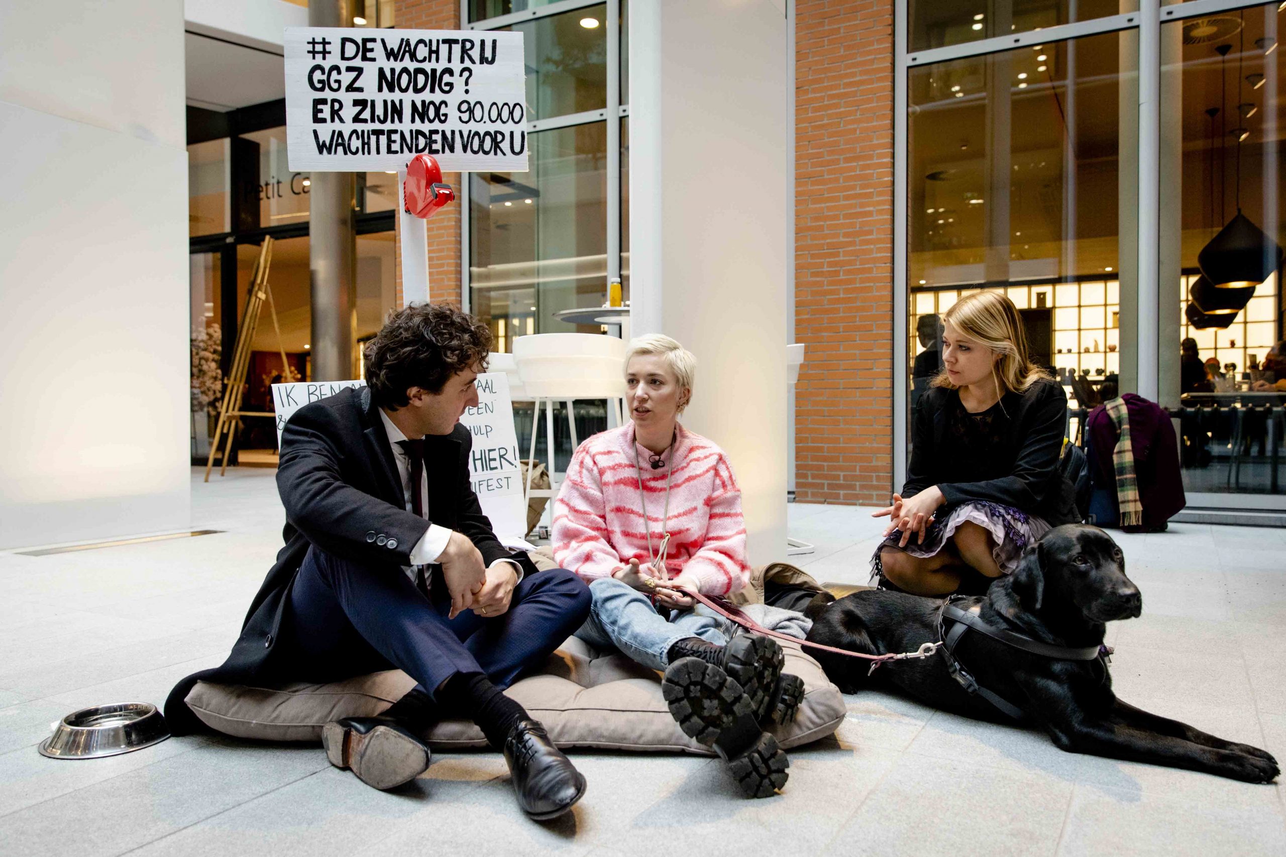 Protest tegen wachtlijsten GGZ