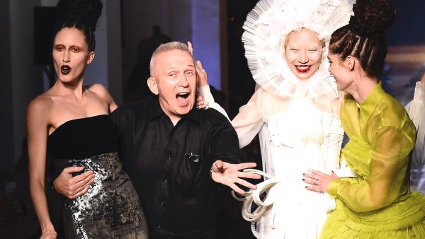 Franse modeontwerper Jean-Paul Gaultier gaat met pensioen