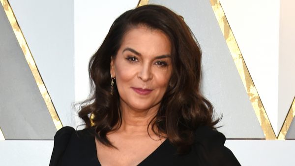 Annabella Sciorra