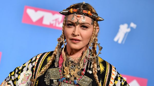 Madonna last voor de tiende keer een show optreden af