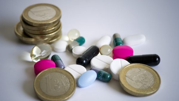 Patiënten moeten mogelijk bijbetalen voor sommige medicijnen