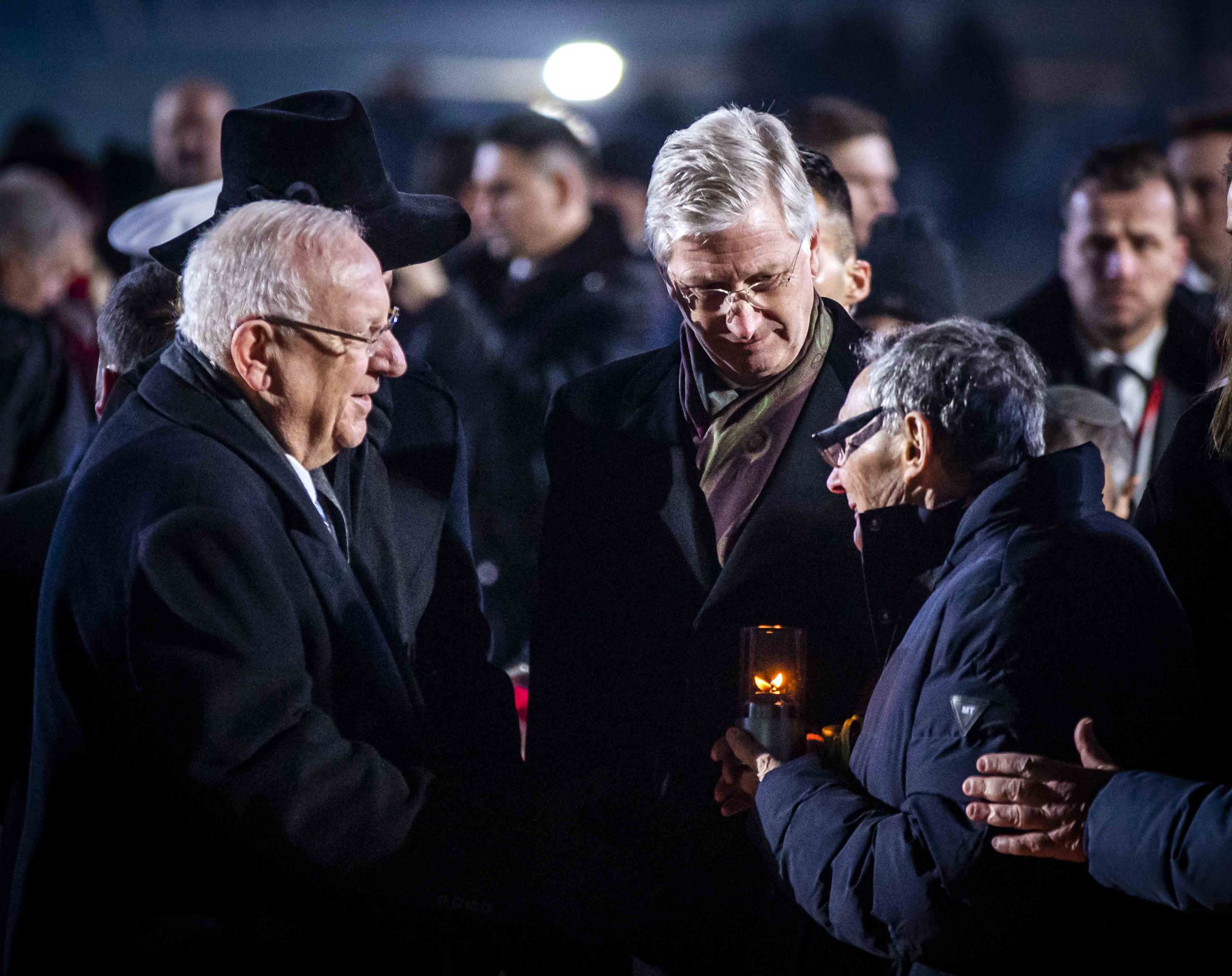 Koning-Filip-van-Belgie-in-Auschwitz-herdenking-Polen