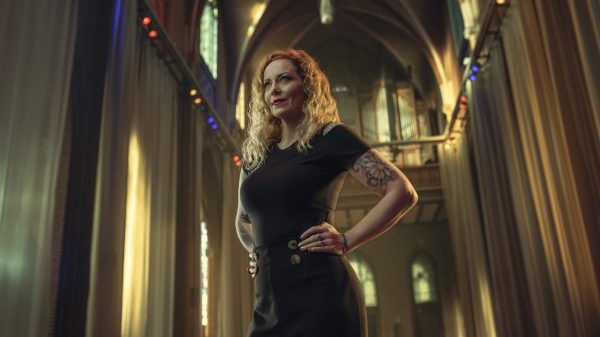 Anneke van Giersbergen niet welkom in kerk Zwolle
