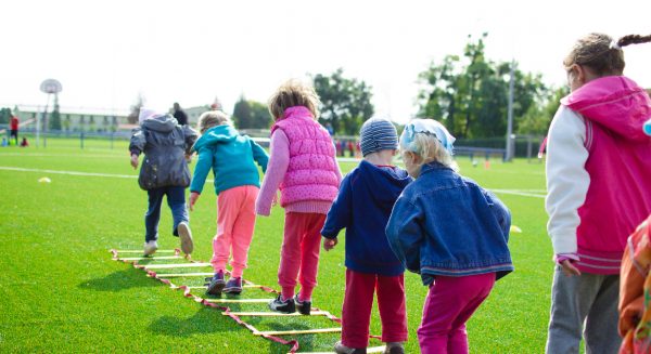 Scholen moeten verplicht twee uur gymles per week geven