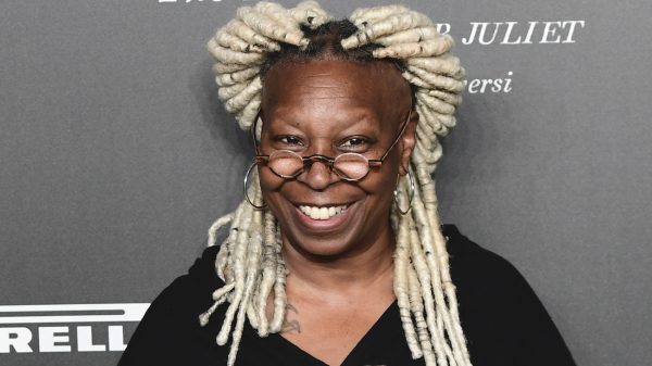 Whoopi Goldberg stopt met wiet tegen menstruatieklachten