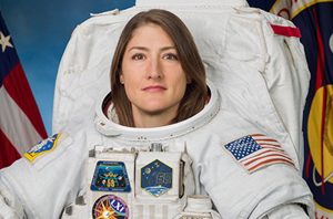 Thumbnail voor Langste ruimtereis van een vrouw is na 328 dagen zweven ten einde