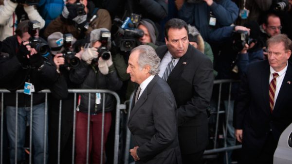 Bernie Madoff wil vervroegde vrijlating terminaal ziek