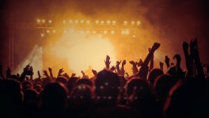 Geluidsniveau concerten blijkt alleen veilig met gehoorbescherming