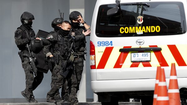 Thaise militair die bloedbad aanrichtte in winkelcentrum is doodgeschoten