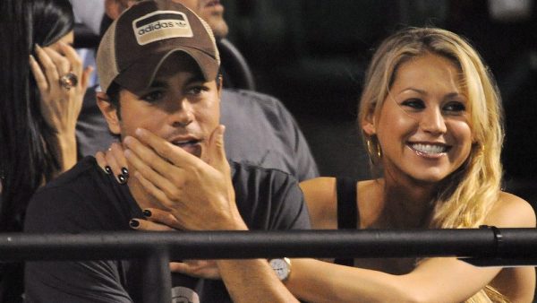 Enrique Iglesias Anna Kournikova derde kind