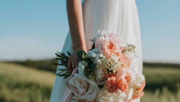 Bruid, u mag uw bruid kussen: eerste homohuwelijk ooit in Noord-Ierland