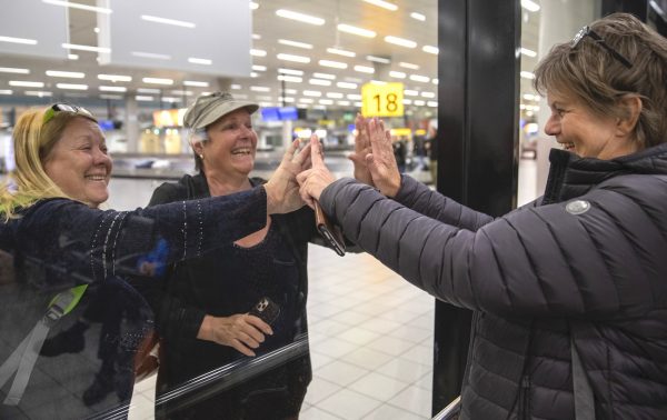 Passagiers Westerdam op Schiphol