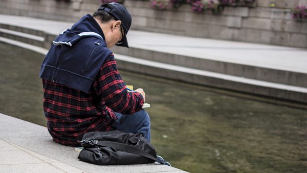 Londense student in elkaar geslagen om coronavirus