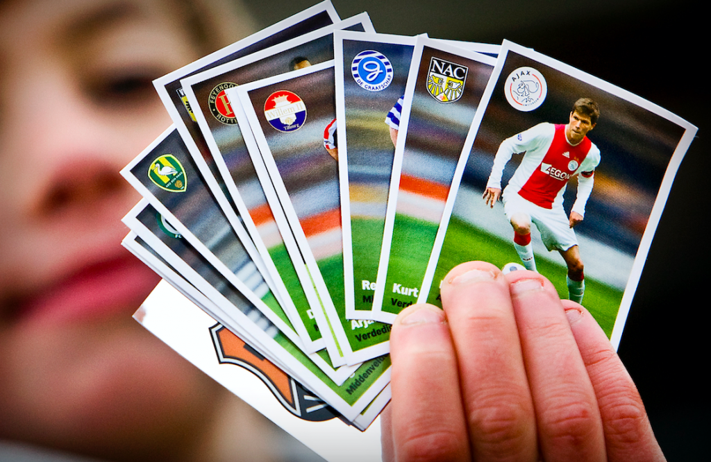 mishandeling voetbalplaatjes