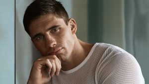 Thumbnail voor Rico Verhoeven deelt handige functie van slippers: 'Gecertificeerde wapens'