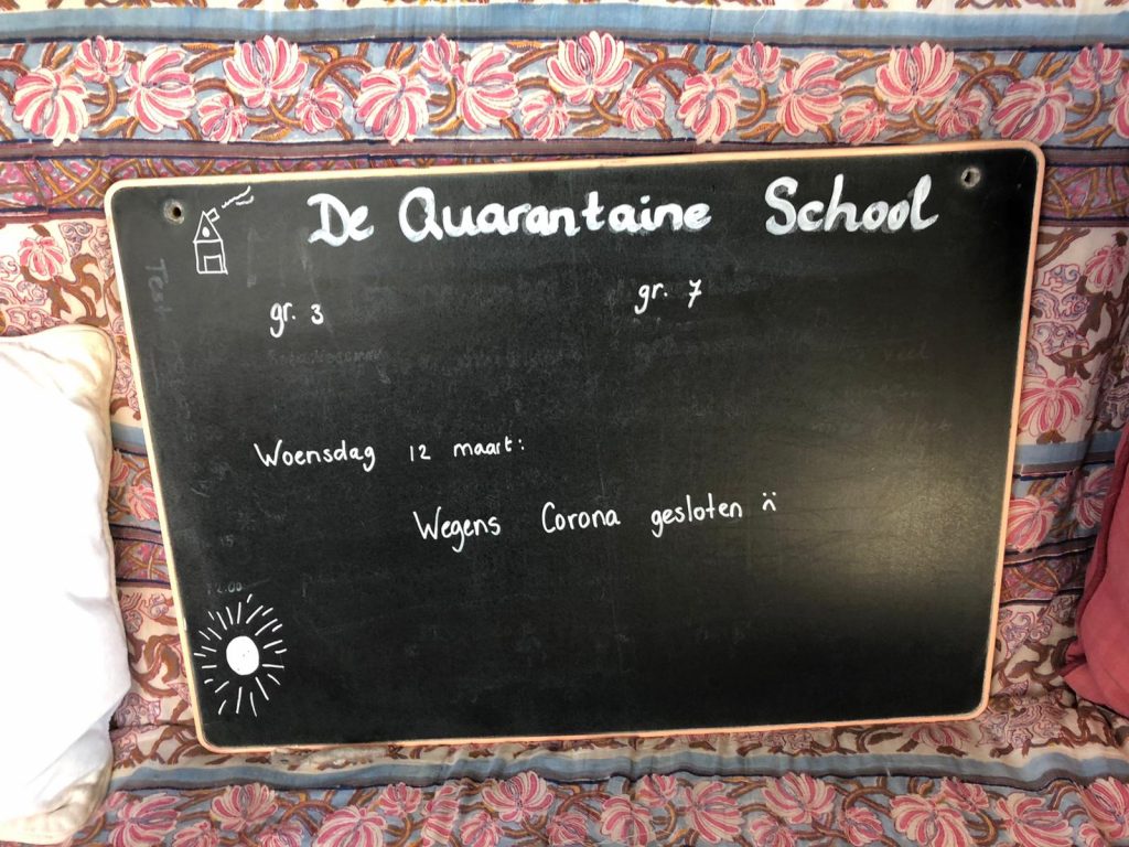 quarantaineschool gesloten dagboek sofie bord